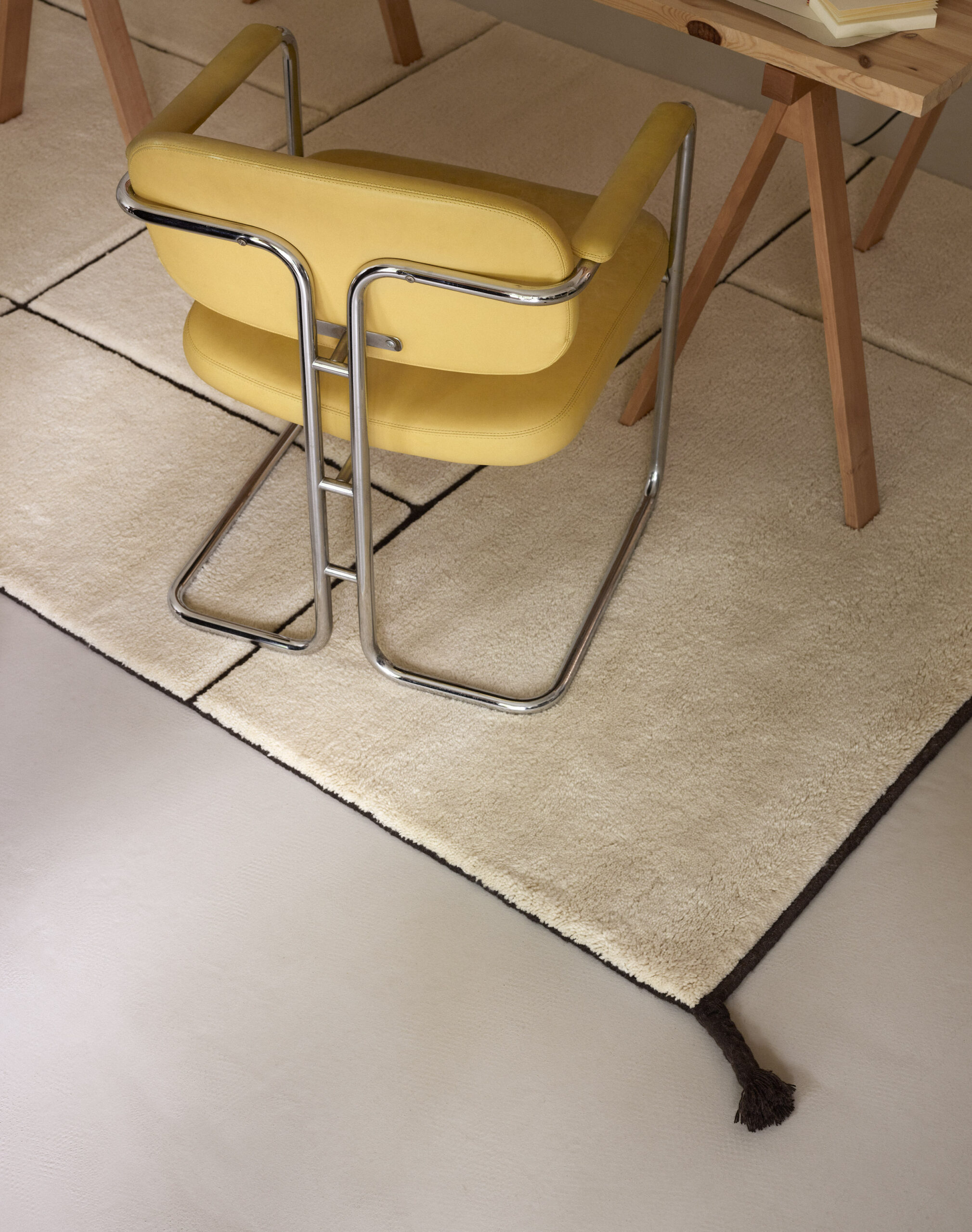 LINE BROWN - Image 6